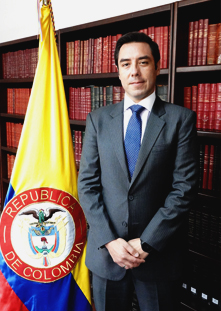 Secretario general, Nicolás Martínez Devia